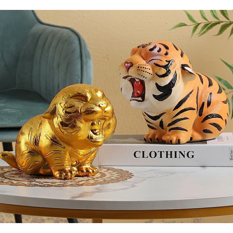 福袋セール 4種類あり とら 貯金箱 縁起物 ハイセンス Amz74 ギフト おもちゃ雑貨 手品 小銭 おこづかい お金 硬貨 お札 卓上 北欧 かわいい おしゃれ 取出し可能 電子玩具 カラー A Www Makehomeeasier Pl