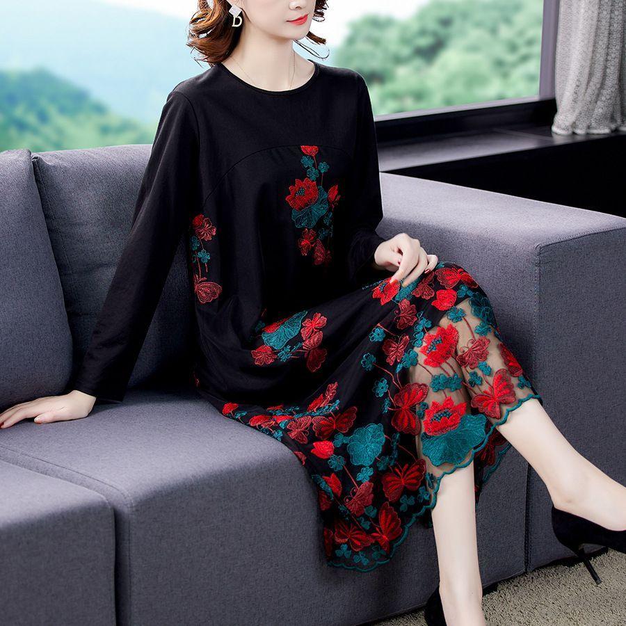 リアルサープラス ワンピース 丸首 花柄 蝶 膝下丈 ブラック 刺繍 ロマンティック ふんわり 大人カジュアル フェミニン 大胆 発表会 パーティー 美脚 Cki33 Cki33 ライバルはデパートgracefulsmile 通販 Yahoo ショッピング 激安特価 Globeedconsultancy Com