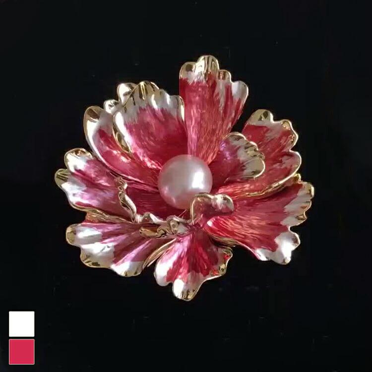 最も完璧な 華やか フォーマル カジュアル 入園式 北欧 おしゃれ アンティーク 入学式 卒業式 淡水パール 天然パール ブローチ エレガント リラックス Fak85 パーティー ブローチ カラー ホワイト