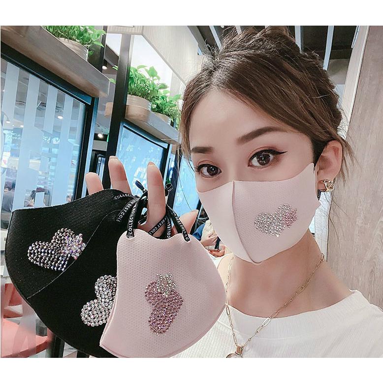 冷感 マスク おしゃれ 洗える ビジュー おしゃれ マスク ビーズ キラキラ 無地 ワンポイント 女子 ピンク ブラック Mst57 Mst57 ライバルはデパートgracefulsmile 通販 Yahoo ショッピング