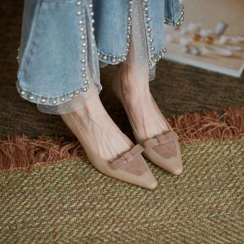 今季ブランド お呼ばれ パーティー 結婚式 ローヒール 本革 パンプス 披露宴 ママ Zem17 ワイン ベージュ 痛くない 脱げない 歩きやすい 履きやすい 謝恩会 二次会 パンプス サイズ 37 Www 11thspace Com