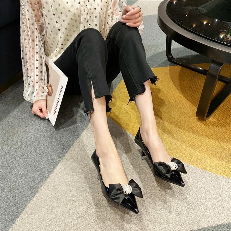 早い者勝ち 披露宴 お呼ばれ パーティー 結婚式 ローヒール パンプス 二次会 お洒落 Zem65 魅力的 ブラック ベージュ 痛くない 脱げない 歩きやすい 履きやすい 謝恩会 パンプス サイズ 35 Www 11thspace Com