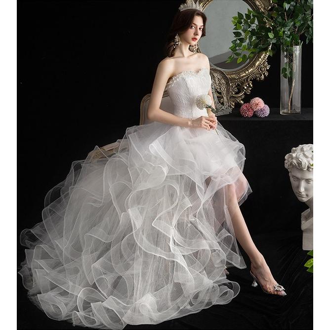 【送料無料】花嫁 ウェディングドレス 冬 白ドレス フィッシュテール 花柄 レース 編み上げタイプ 結婚式 二次会 披露宴 ドレス 着痩せ ロングトレーン 花嫁 ウェディングドレス 冬 白ドレス フィッシュテール 花柄 レース