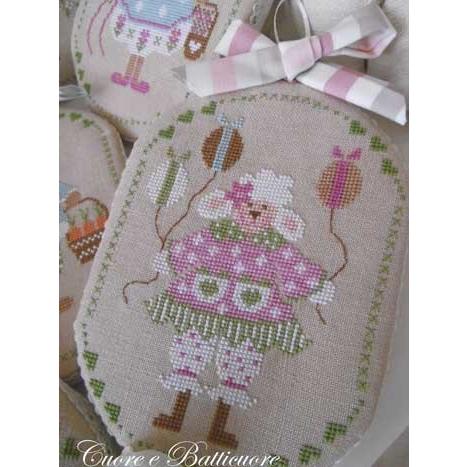 Cuore E Batticuore クオーレ エ バッティクオーレ イタリアのクロスステッチ 刺繍図案 イースターキャラクター6個セット Sei Personaggi In Cerca Di Pasqua Em Dcb146 グレイスワーク ヤフー店 通販 Yahoo ショッピング