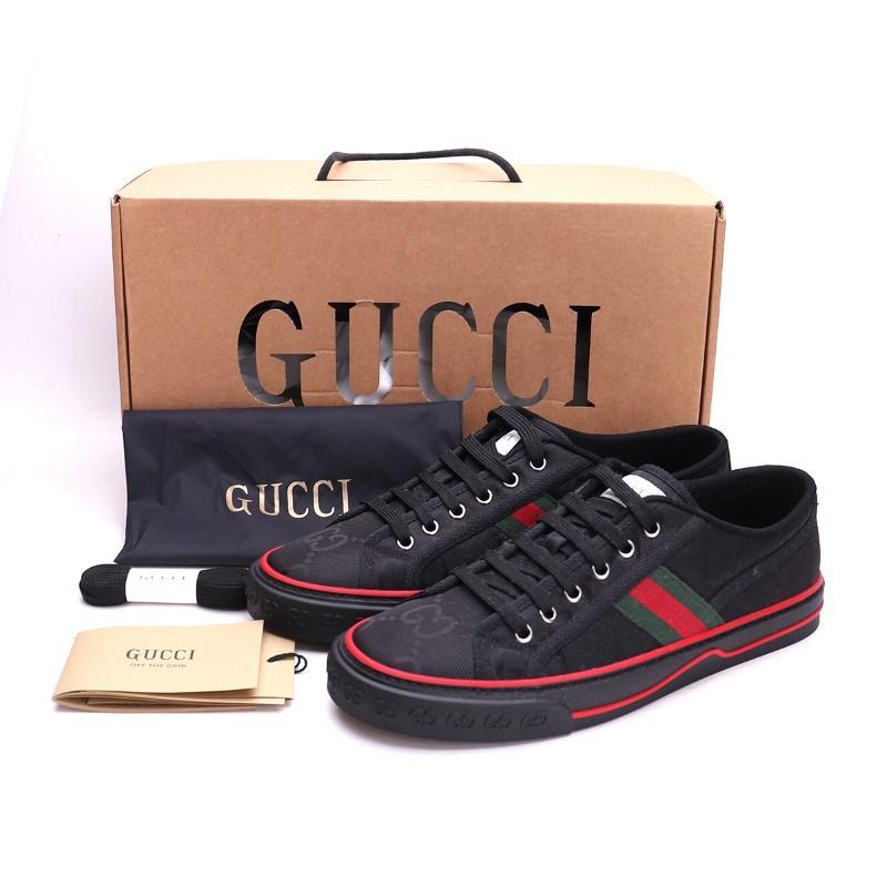 未使用 グッチ GUCCI 20AW GGパターン Off The Grid グッチテニス 1977