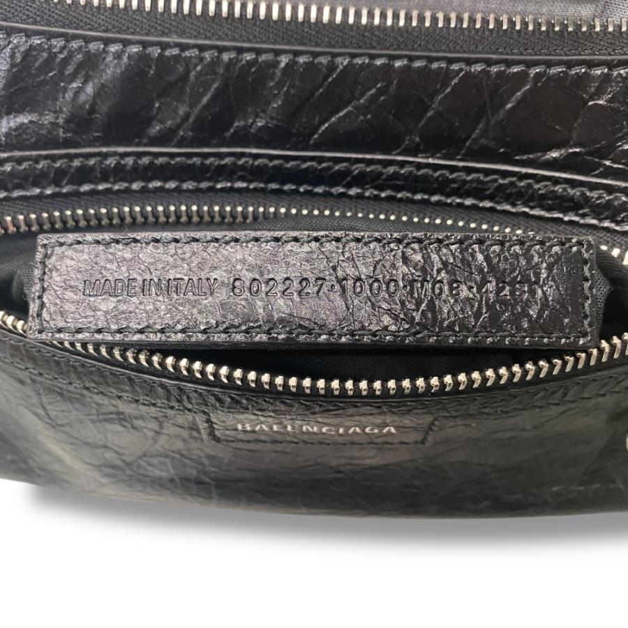 BALENCIAGA Super Busy leather Multi pocket Shoulder Bag