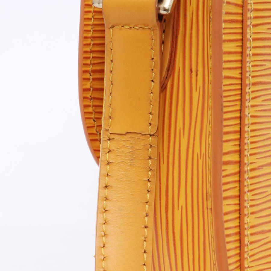 LOUIS VUITTON　ショルダーバッグ ミニサンクルー エピ M52219 LOUIS VUITTON エピ ミニ・サンクルー ショルダーバッグ