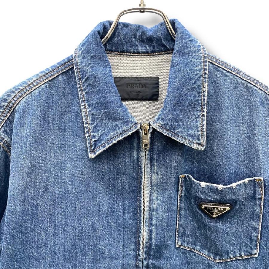 PRADA 2021 三角ロゴプレート ジップアップ デニムジャケットSサイズ PRADA 2021 三角ロゴプレート ジップアップ デニムジャケット Sサイズ