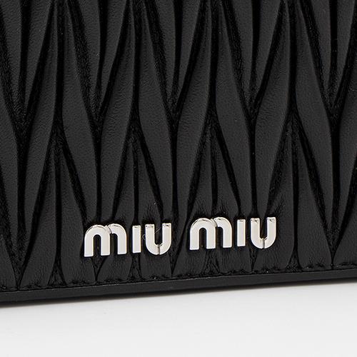 2022年春夏新作】 ミュウミュウ MIUMIU ショルダーバッグ ブラック 2022年春夏新作】 ミュウミュウ MIUMIU ショルダーバッグ ブラック