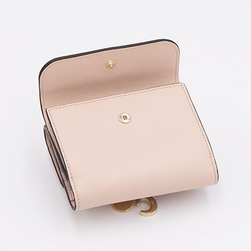 2022年春夏新作】クロエ CHLOE 3つ折り財布 セメントピンク ALPHABET 【美品】 【未使用品】CHLOE クロエ 三つ折り財布 セメントピンク 折り財布