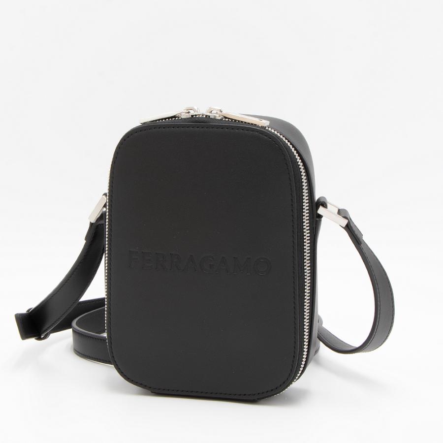 スーちゃんハンドバッグ 2個 ⚠️ やえ FERRAGAMO（フェラガモ） メンズレザーショルダーバッグ ブラック