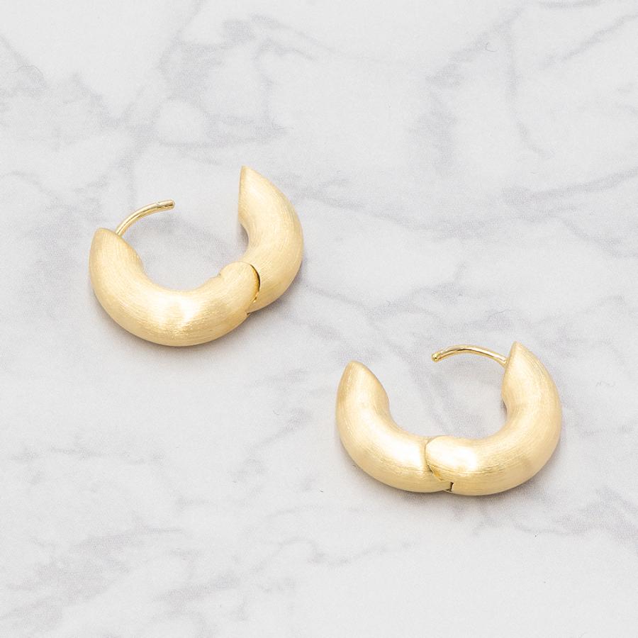 TOM WOOD 【GWはLYP会員+P10倍】トムウッド ピアス ゴールド TOM WOOD 【GWはLYP会員+P10倍】トムウッド ピアス ゴールド
