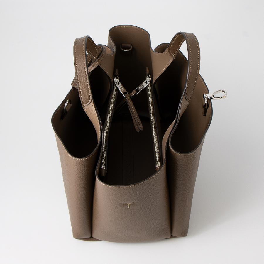 トッズ TOD'S トートバッグ(2WAY仕様) ミニ Tタイムレス ブラウン T TIMELESS XBWAPAFL100QRI 4L64 BROWNの画像