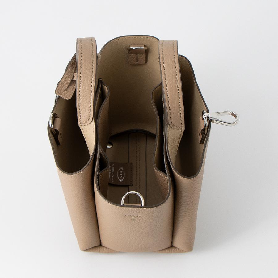 TOD'S（トッズ） トートバッグ(2WAY仕様) マイクロ Tタイムレス