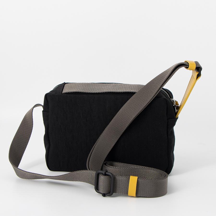 マルニ MARNI ショルダーバッグ テクニカルファブリック カメラバッグ SBMQ0124U0 P8942 00N99 BLACKの画像