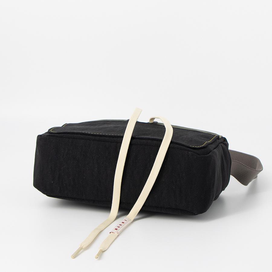 マルニ MARNI ショルダーバッグ テクニカルファブリック カメラバッグ SBMQ0124U0 P8942 00N99 BLACKの画像