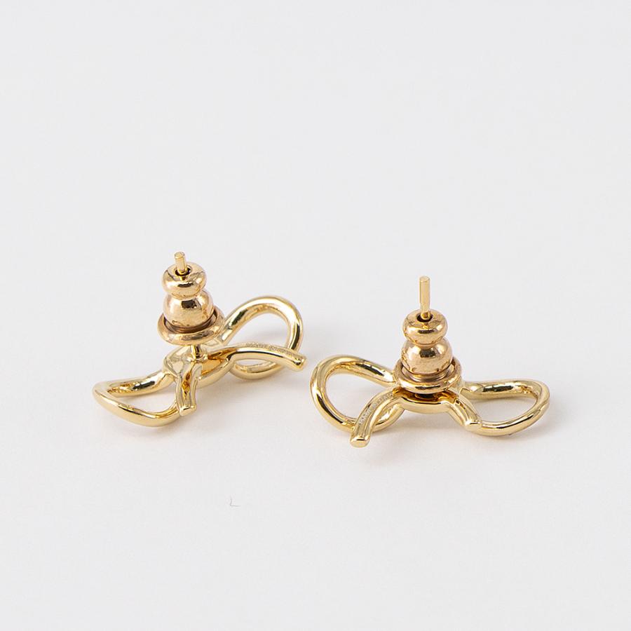 FERRAGAMO リボンモチーフ　ピアス FERRAGAMO（フェラガモ） ピアス リボンモチーフ ORECCHINI CON FIOCCO