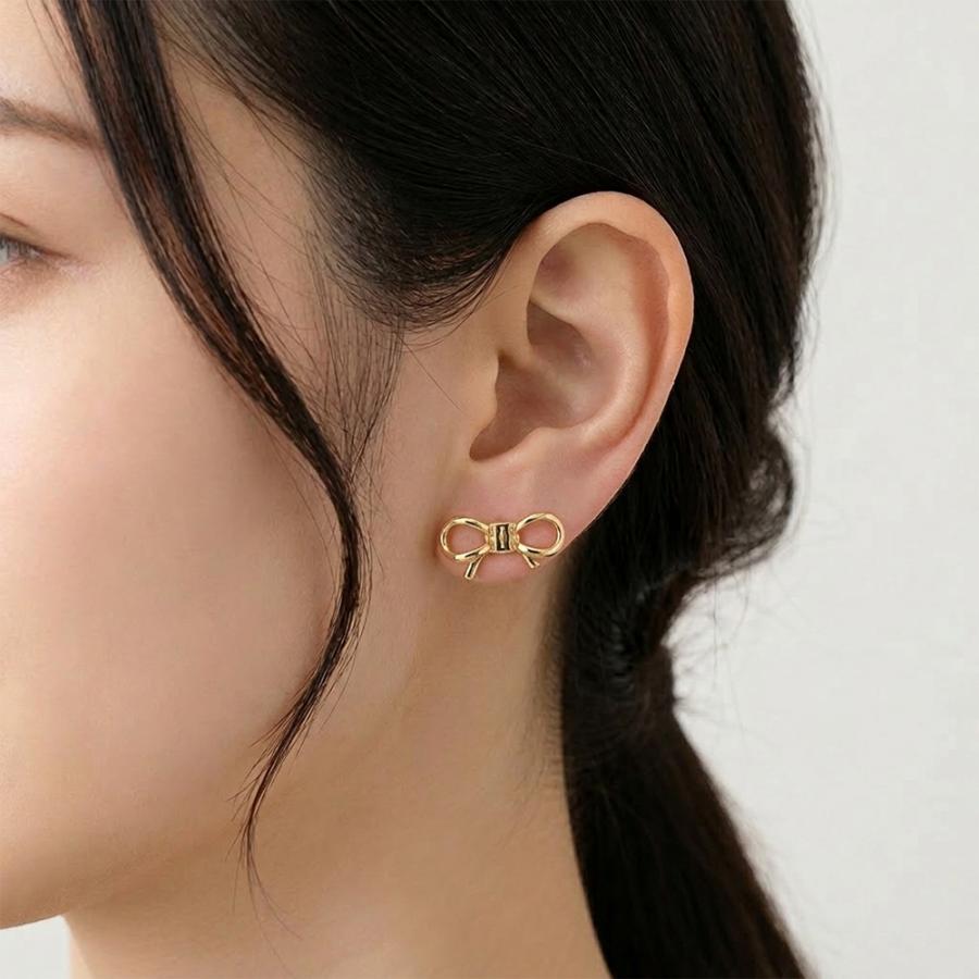 FERRAGAMO（フェラガモ） ピアス リボンモチーフ ORECCHINI CON FIOCCO
