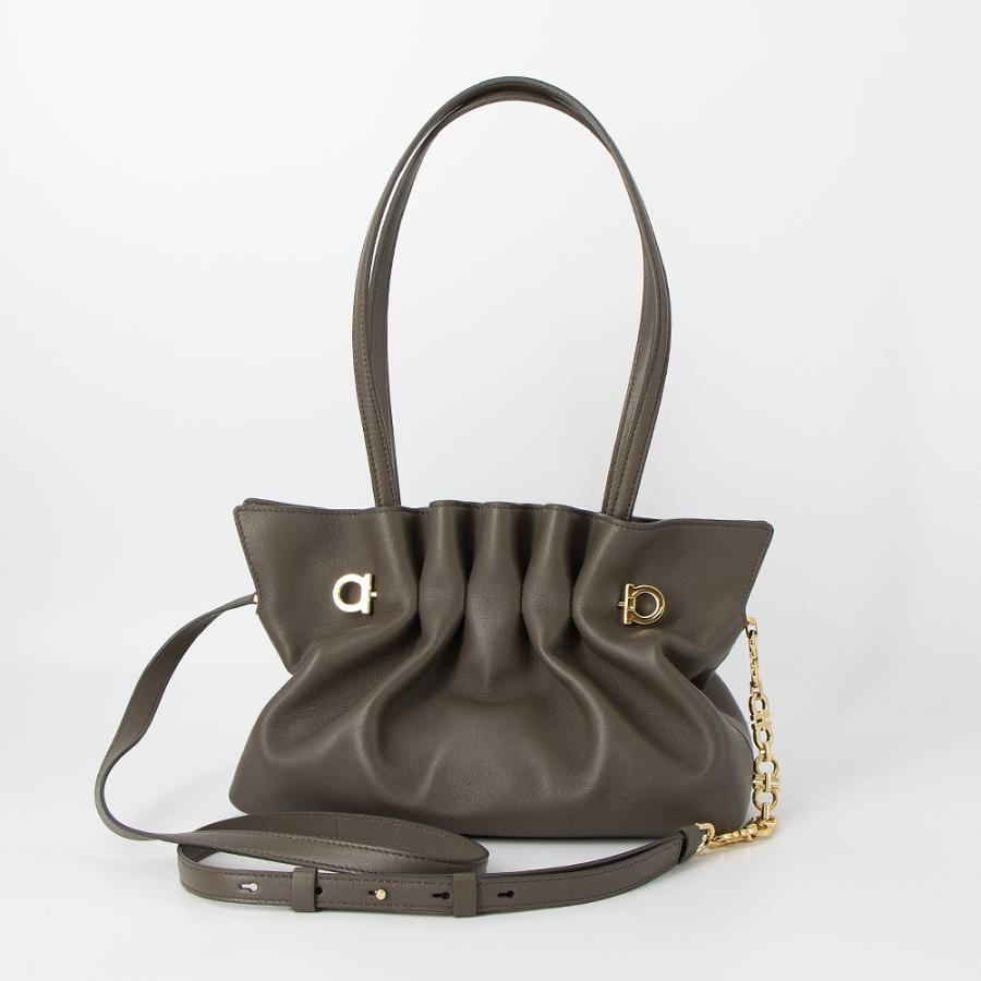FERRAGAMO（フェラガモ） トートバッグ(2WAY仕様) セメント SOFT BAG