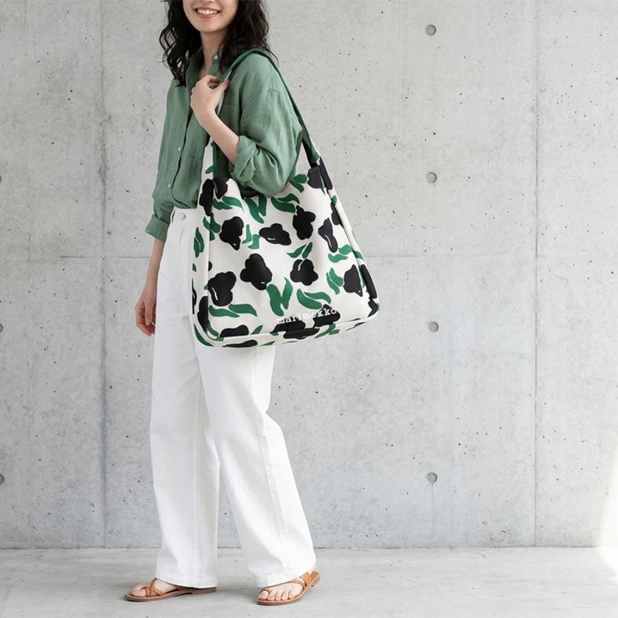 marimekko（マリメッコ） ショルダーバッグ Knitted Bag Large