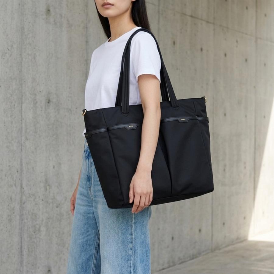 ANYA HINDMARCH（アニヤ・ハインドマーチ） トートバッグ ブラック