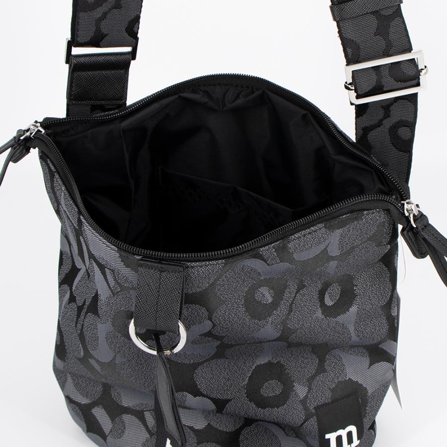 marimekko（マリメッコ） ショルダーバッグ キャリーオールウニッコ
