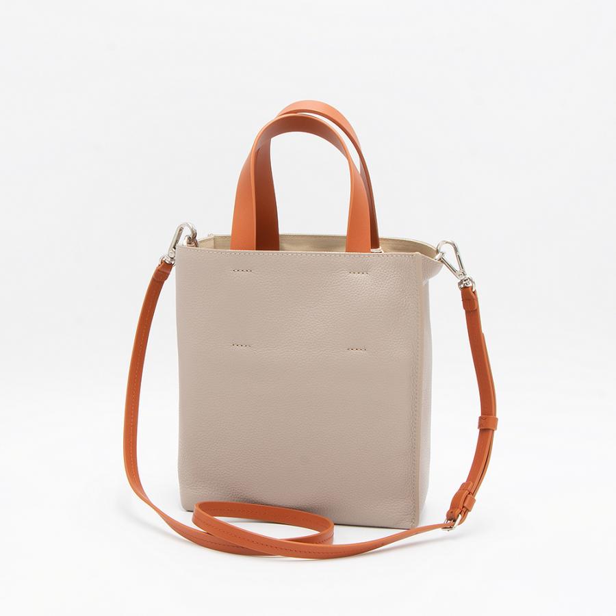 MARNI 【4/25から4/29はLYP会員は+P10倍】マルニ トートバッグ MARNI 【4/25から4/29はLYP会員は+P10倍】マルニ トートバッグ