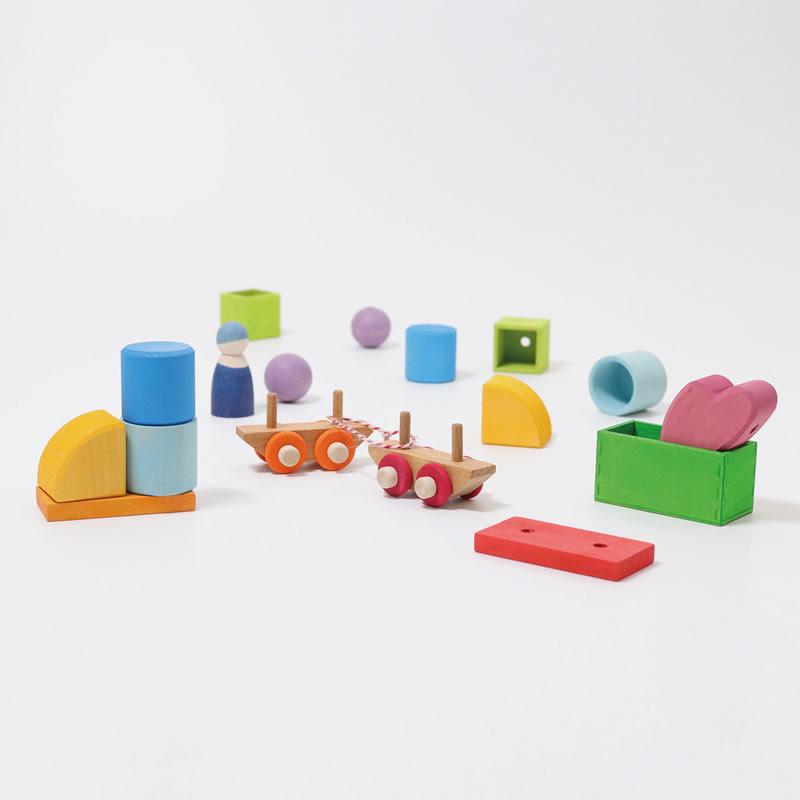 グリムス　トレインセット【選べるラッピング無料】木のおもちゃ　出産祝い　2歳　3歳　4歳　おもちゃ