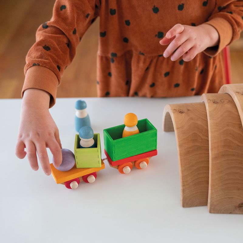 グリムス　トレインセット【選べるラッピング無料】木のおもちゃ　出産祝い　2歳　3歳　4歳　おもちゃ