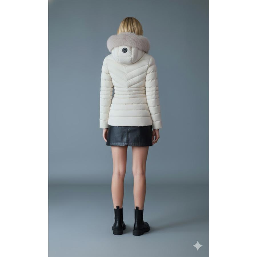 大人気 マッカージュ レディース ダウンジャケット PATSY-BX ダウンコート ショート ファーあり MACKAGE 最強ストレッチダウン クリームカラー | Mackage | 03