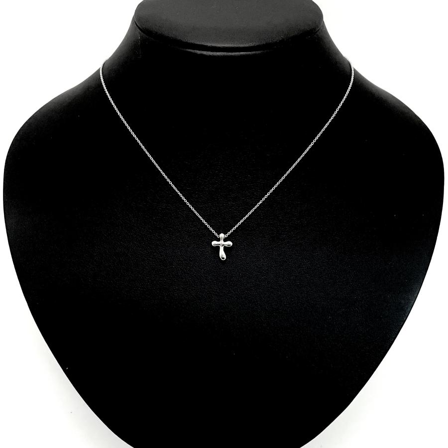 【極美品】ティファニー　スモールクロスネックレス　Pt950 箱、巾着袋付属 極美品】ティファニー スモールクロスネックレス Pt950 箱、巾着袋付属
