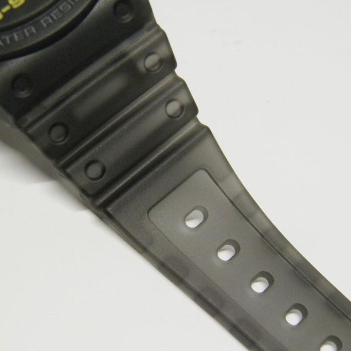 G-SHOCK DW-5750SG-8 G-SHADOW(Gシャドウ)ダークグレースケルトン