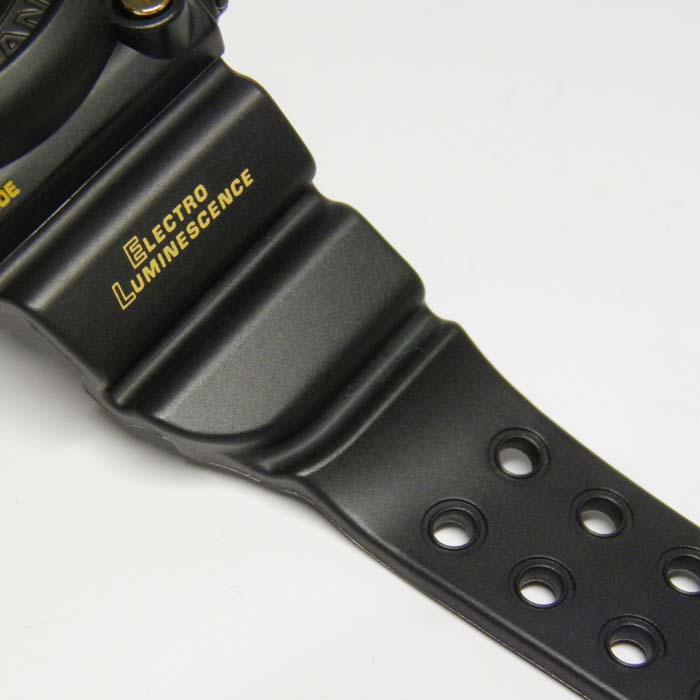 G-SHOCK DW-8200B-9A ゴールドチタンフロッグマン(FROGMAN) 黒金 G-SHOCK DW-8200B-9A ゴールドチタンフロッグマン(FROGMAN) 黒金