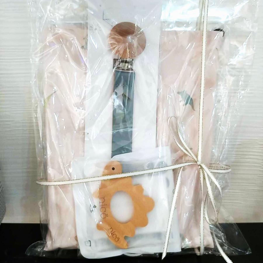 nico（ニコ）プチギフトセット 【3点】木馬・恐竜 長袖エプロン 歯固め レザーストラップ おしゃれ　ギフト　出産祝い 男の子 女の子 プチギフト |  | 05