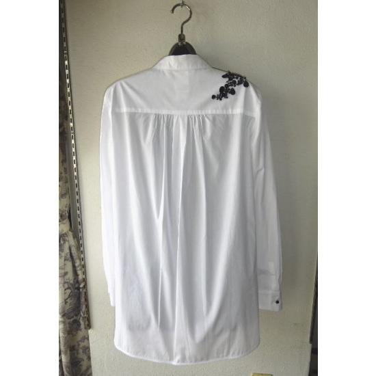 MAX MARA 刺繍入りホワイトノースリーブチュニック MAX MARA 刺繍入りホワイトノースリーブチュニック