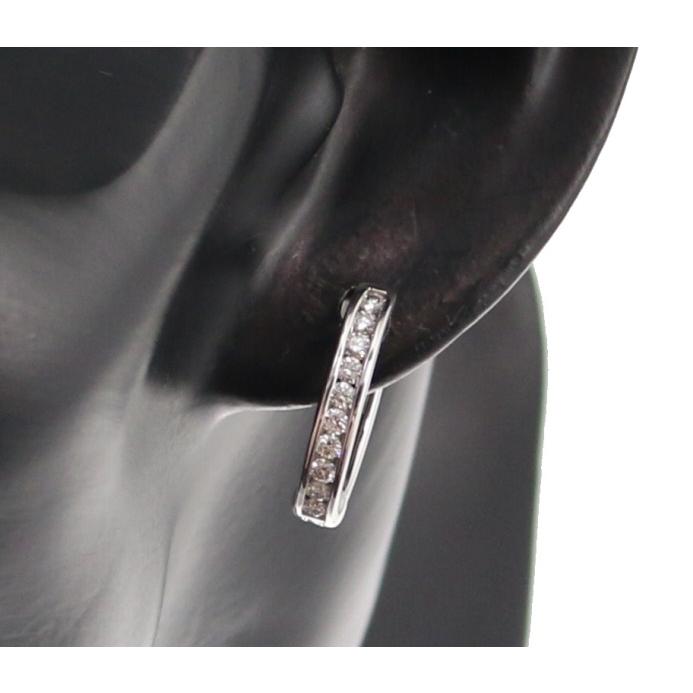 ダイヤ 0.27ct/0.27ct フープ レールセッティング ピアリング  