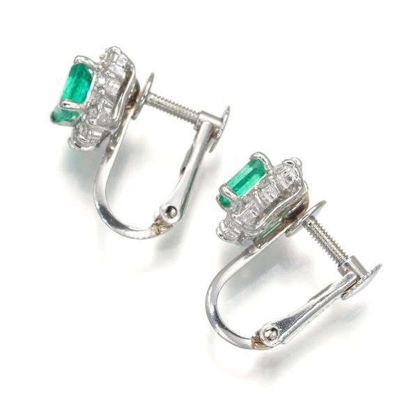 エメラルド0.30ct/0.22ct ダイヤ ダイヤモンド 0.40ct クラシック 