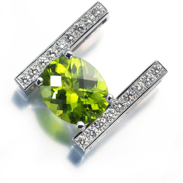 TASAKI タサキ ペンダントトップ ペリドット 4.44ct ダイヤ 