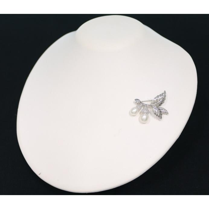MIKIMOTO ミキモト ブローチ パール 真珠 7.4-8.4mm どんぐり MIKIMOTO ミキモト ブローチ パール 真珠 7.4-8.4mm どんぐり