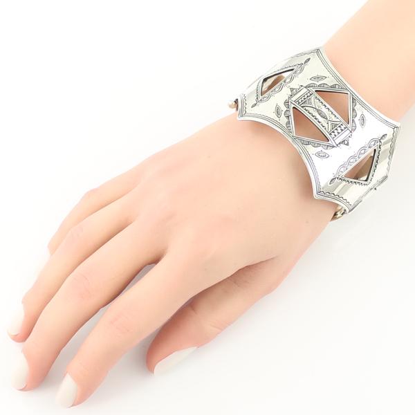 HERMES エルメス ケリー ドゥブル トゥール エルメス バングル Kelly Double Tour bracelet | Hermès USA