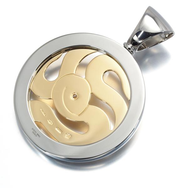 BVLGARI ブルガリ トップペンダント☆ BVLGARI ブルガリ ペンダントトップ ダイヤ ダイヤモンド トンド