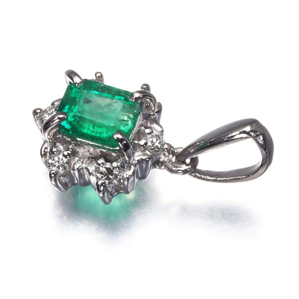 Pt900エメラルドとダイヤのトップ Emerald K18/Pt900エメラルド ダイヤモンドペントップ (NO.48894