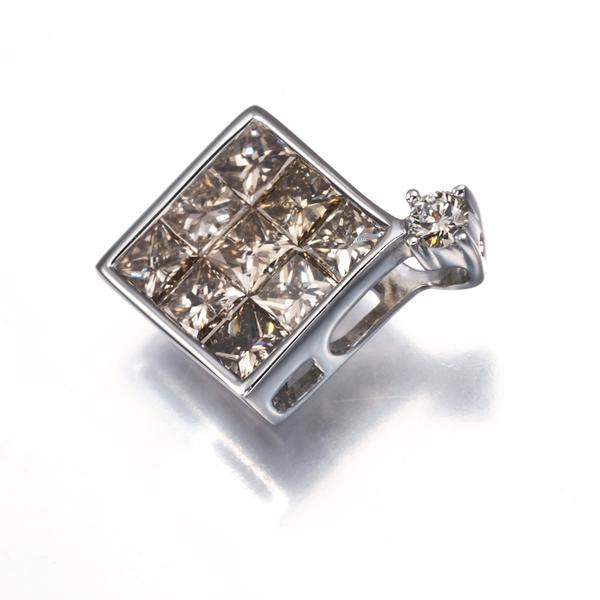 K18WG ミステリーセッティング ダイヤトップ付ネックレス GSTV K18WG ペンダントトップ サファイア 0.61ct ダイヤモンド