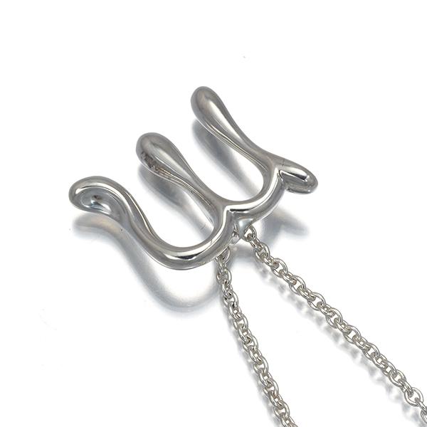 TIFFANY&Co.（ティファニー） ネックレス アルファベットレター