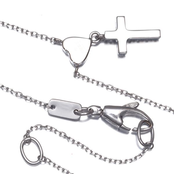 GUCCI（グッチ） ネックレス ダイヤ ダイヤモンド クロスハート K18WG