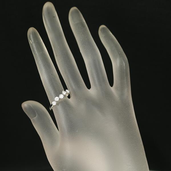 ROYAL ASSCHER（ロイヤルアッシャー） リング ダイヤ