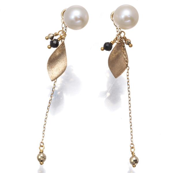 agete（アガット） ピアス パール 真珠 7.3mm オニキス リーフ