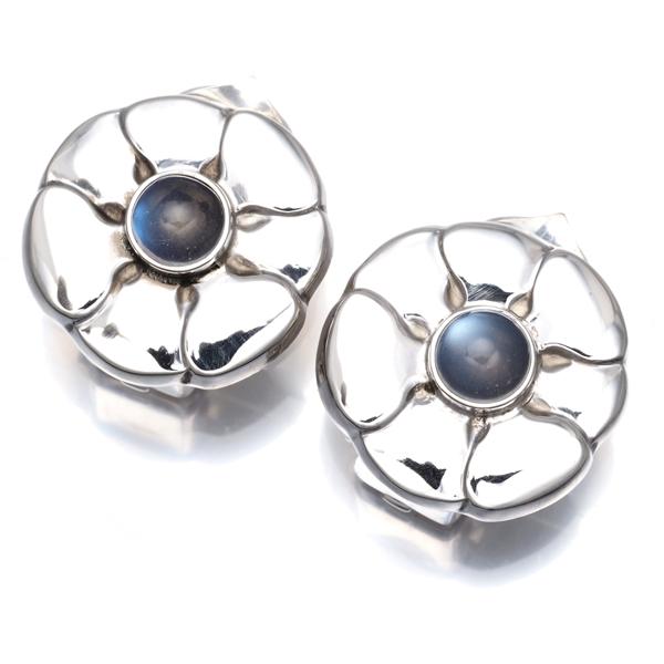 Georg Jensen（ジョージ ジェンセン） イヤリング ムーンストーン