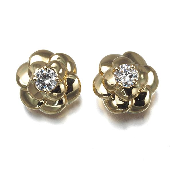 CHANEL フラワー型ピアス CHANEL（シャネル） ピアス ダイヤ ダイヤモンド カメリア 薔薇