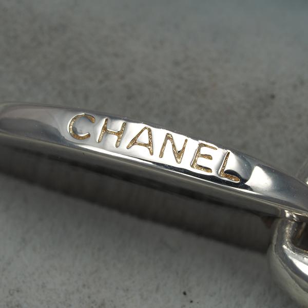 CHANEL（シャネル） ピアス プレート シルバー 925 BLJ : グリーバー